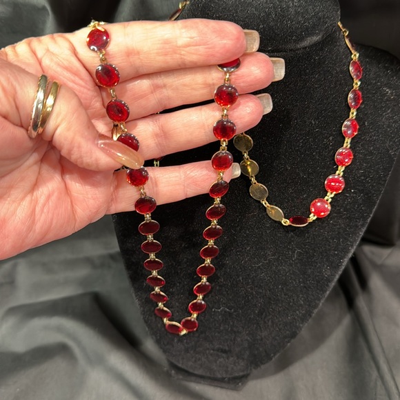 Faceted Deep Red Garnet Quartz Vintage gold backing & hardware necklace! - Picture 3 of 10